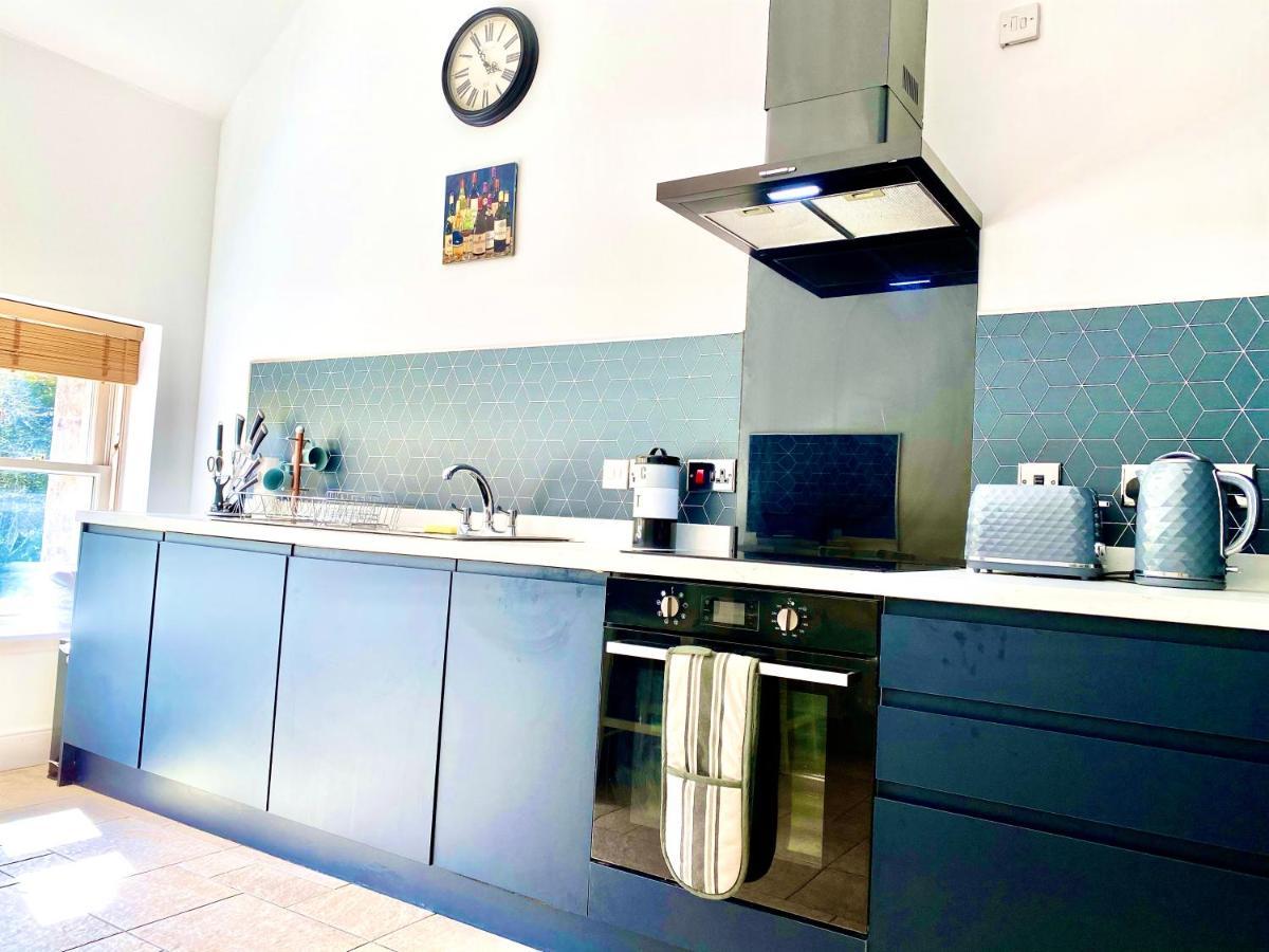 Serviced Accommodation Moray - Lesmurdie House Elgin Kültér fotó